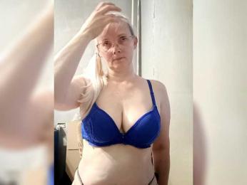 Sweetie454 webcam model stream image