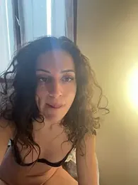 CoquineCharmeuse webcam model stream image