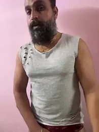 beast_bearded_dady webcam model stream image