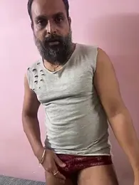 beast_bearded_dady webcam model stream image