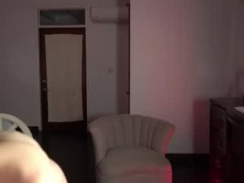 chloewildd webcam model stream image