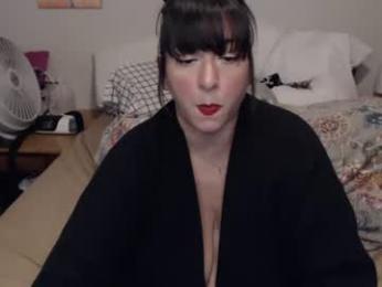 milfmonee webcam model stream image