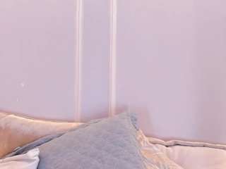 sara-bonneth webcam model stream image