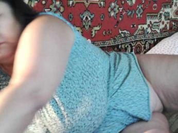 MilfZulfiya webcam model stream image