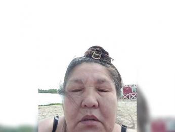 MilfZulfiya webcam model stream image
