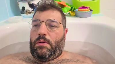 migou_VS webcam model stream image