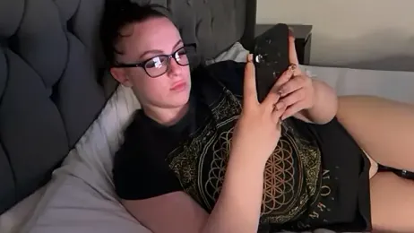 riri_bstvx webcam model stream image