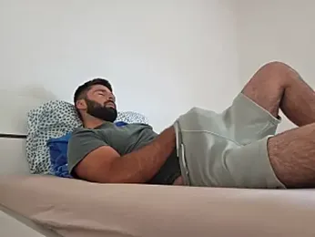 StraightSerb webcam model stream image