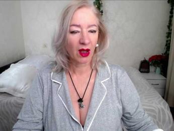 hunters-woman webcam model stream image