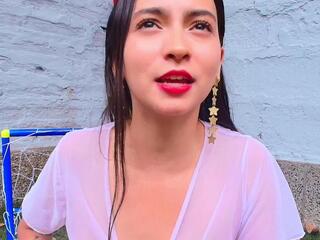 Daphne Rosse webcam model stream image