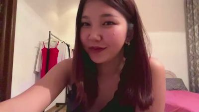 MerleZelle webcam model stream image