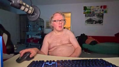 hotdogboy2 webcam model stream image