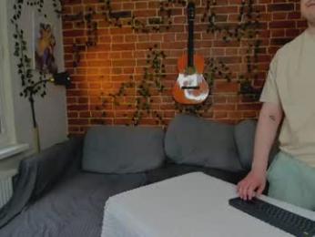 yami_yami_yami webcam model stream image
