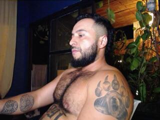Arthur Thompson webcam model stream image