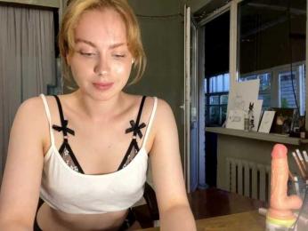 Oxana-3 webcam model stream image