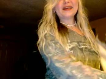 kipsy420 webcam model stream image