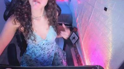 MartesBratty webcam model stream image