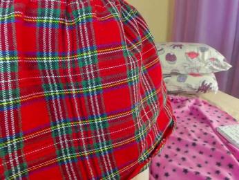 Kuraii webcam model stream image