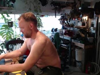 seattlemanwhore webcam model stream image