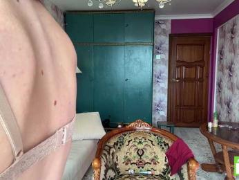 MagdaReino webcam model stream image