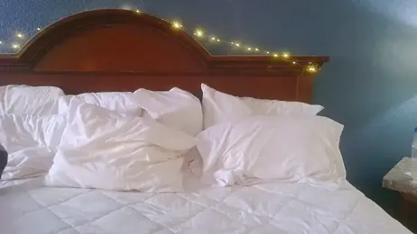 SKYLRose webcam model stream image