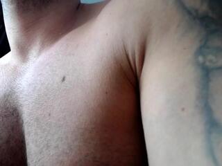 Morttek webcam model stream image