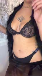 Violetta2022 webcam cam4 model stream image