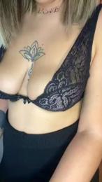 Violetta2022 webcam model stream image