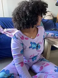 Rizos_hot_official webcam stripchat model stream image