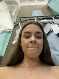 KristiRich webcam model stream image