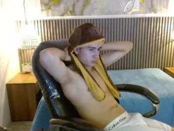 cristhofdelux webcam chaturbate model stream image