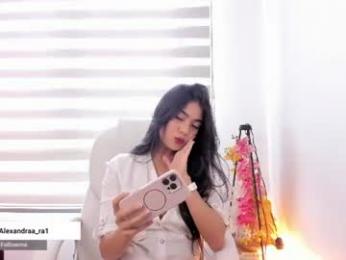 alexandra_ra1 webcam model stream image
