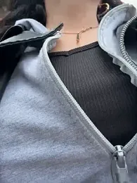 Alysson-- webcam model stream image