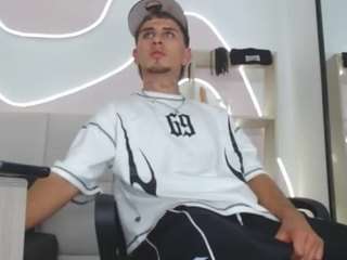 dannthestiff webcam model stream image