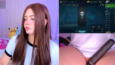 LilaPop_ webcam model stream image