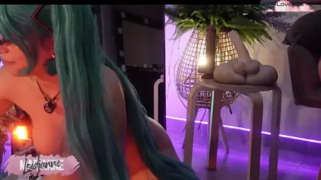 Loidjanne webcam model stream image