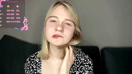 OdelinaFicken webcam stripchat model stream image