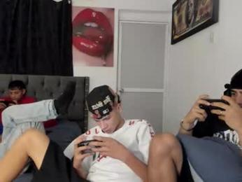 master_boy28 webcam model stream image