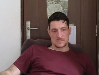 tattooedhunk_ webcam model stream image