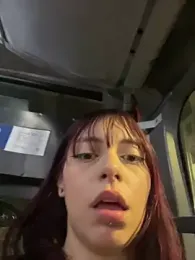 RojitasTeaseX_ webcam model stream image