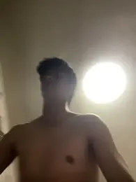 Erickhotddjots webcam model stream image