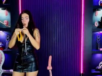 bela_sophie_ webcam model stream image