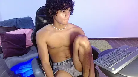 hades_derox_ webcam model stream image