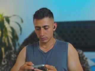 Zach Price webcam flirt4free model stream image
