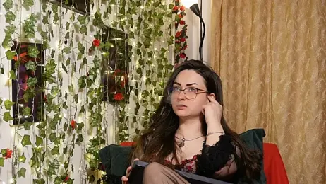 NaughtYHomemadE webcam model stream image