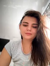 NikaMur webcam model stream image