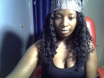 Brazdoll webcam bongacams model stream image