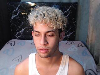 Alisson Pereira webcam model stream image