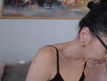 cleophee webcam model stream image