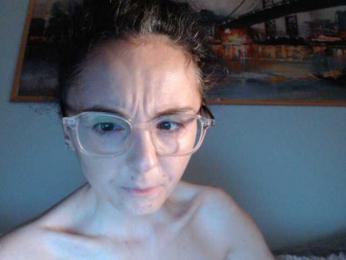 cleophee webcam model stream image